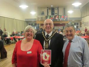 Jackie , the Mayor John Lloyd and Chris ...let the Auction begin :)